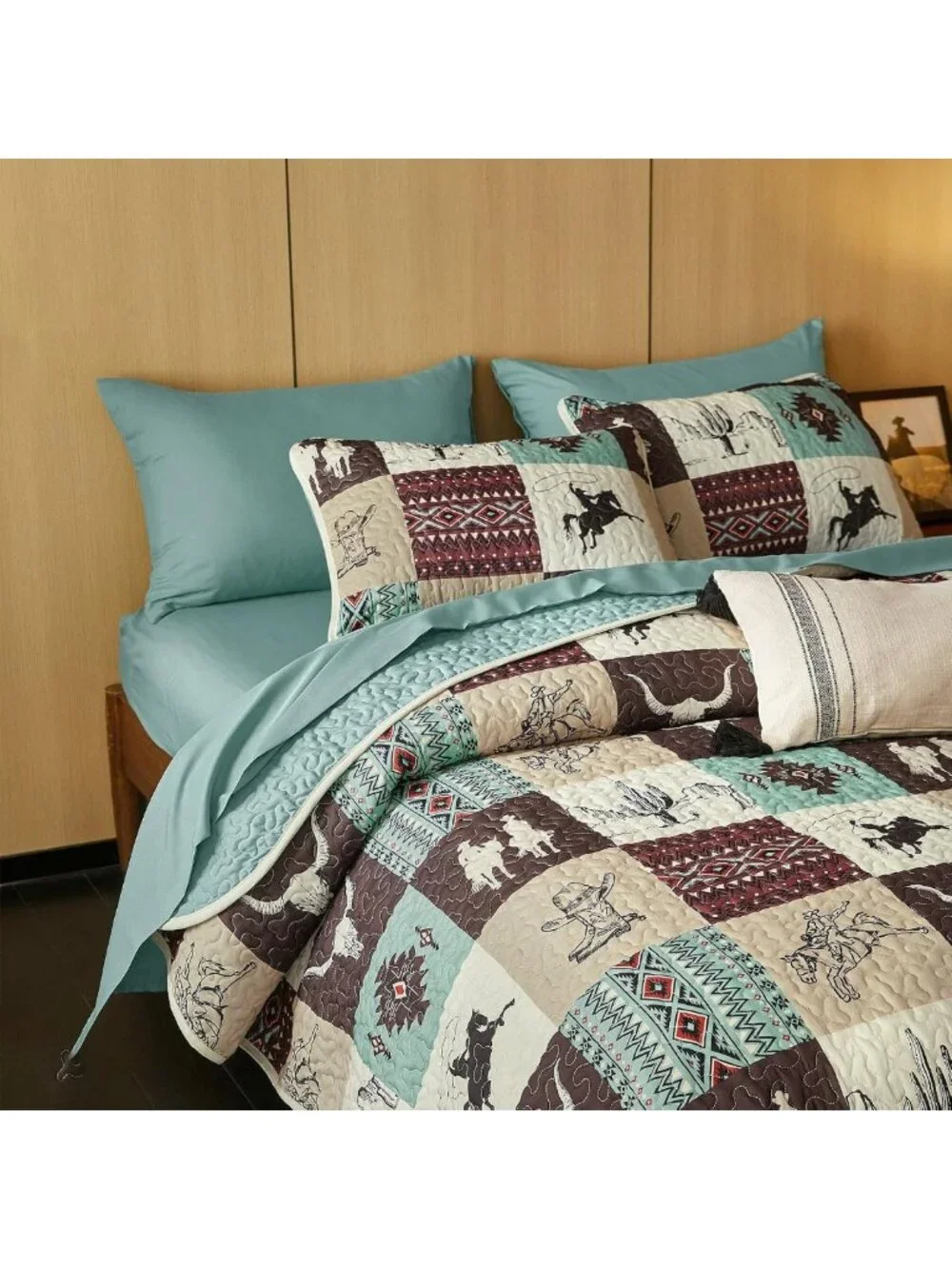 Southwestern Aztec Quilt Set - Reversible Lightweight Bedspread, King Size